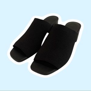 NWOT Everlane Reknit Mule